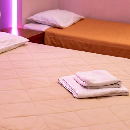 Telis Hotel Aigio Esterno foto